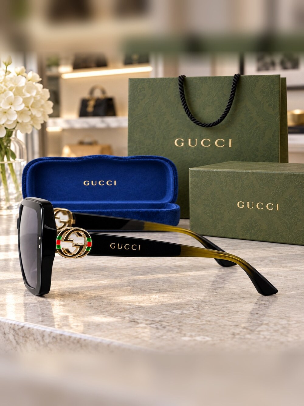 Gucci Black Square GG Sunglasses - Picture 3 of 6